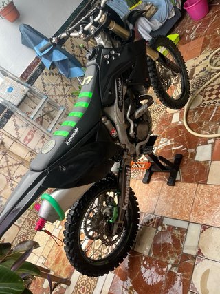 Kawasaki 250 4t Enduro/Motocross Negra