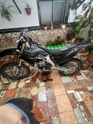 Kawasaki 250 4t Enduro/Motocross Negra