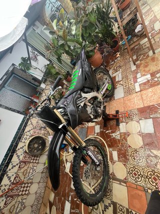 Kawasaki 250 4t Enduro/Motocross Negra