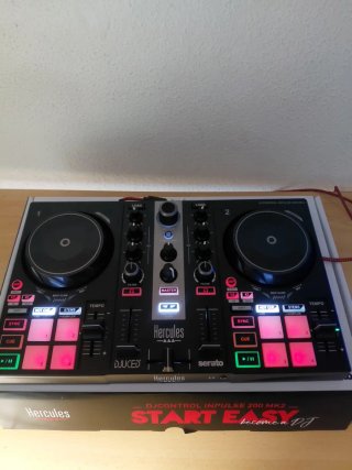 Mesa DJ Hercules DJControl Impulse 200 MK2