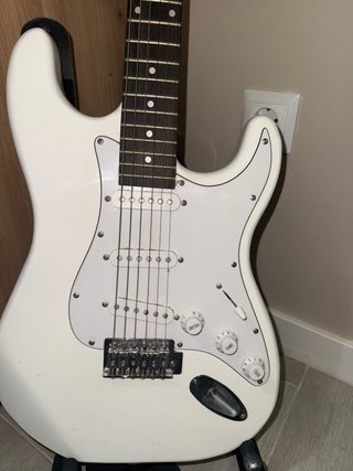 Guitarra Eléctrica IMAN Blanca