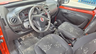 FIAT Fiorino 2015 con puerta lateral