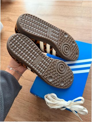Adidas Samba OG Leopardo Rojo EU 39