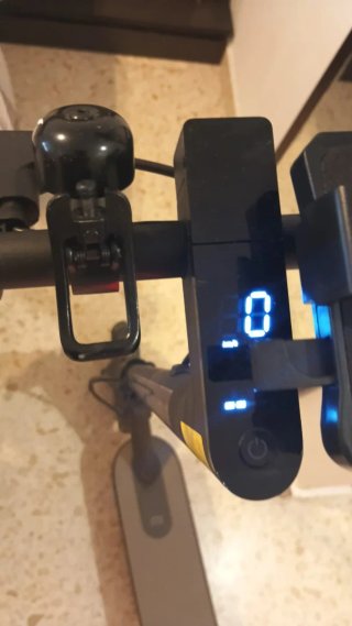 Patinete Eléctrico Xiaomi + Casco