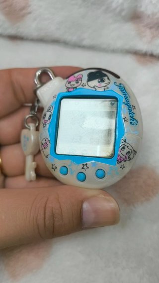 Bandai Tamagotchi Famitama Uniqlo