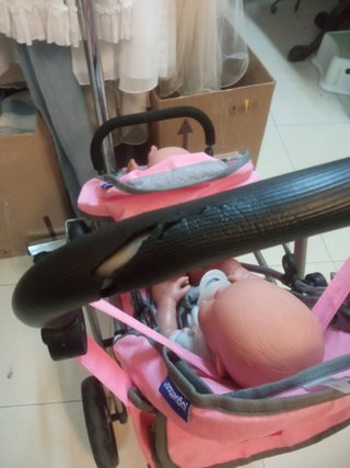 Carrito Gemelar Miyo con 2 Bebés