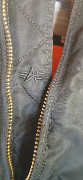 Chaqueta Alpha Industries Negra