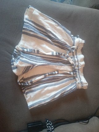 Pantalones cortos de rayas blancos y azules