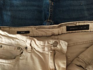 Pantalones Vaqueros Azules y Beige