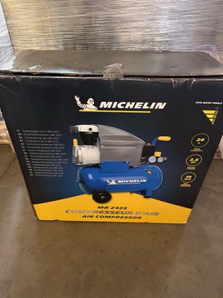 Compresor Michelin MB 2425 24L 2,5HP