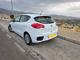 KIA Ceed 2016 etiqueta ZBE verde