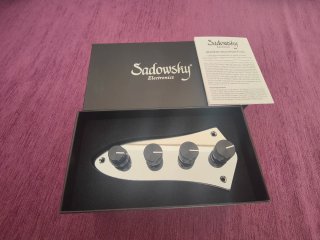 Sadowsky Onboard Bass Preamp 4 Knob