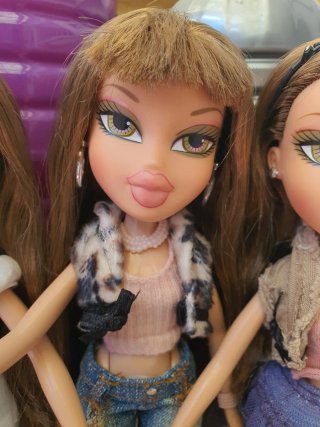 Bratz Triiiplets.