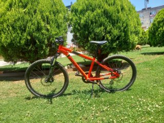 Bicicleta ST900 24 Pulgadas
