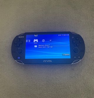 PS Vita Fat PCH-1004 Wi-Fi Nera con Mod
