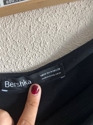 Vestido Bershka negro un tirante
