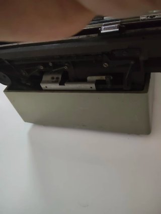 Máquina de escribir Hispano Olivetti Lexicon 80