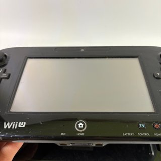 Nintendo Wii U nera con 5 giochi