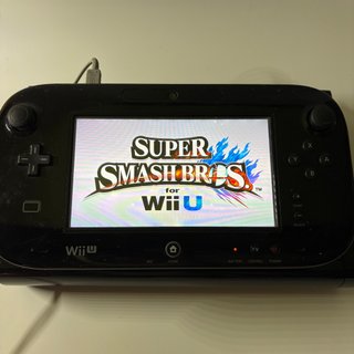 Nintendo Wii U nera con 5 giochi