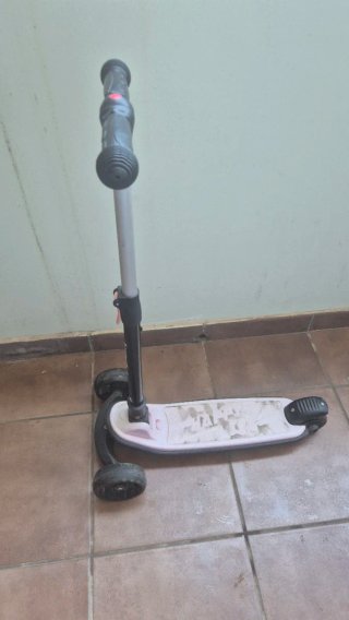 Patinete Infantil Besrey 3+ Plegable luces LED