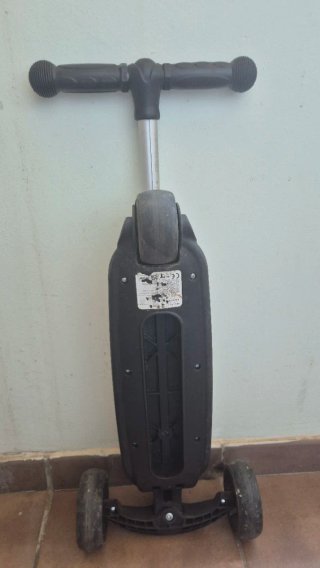 Patinete Infantil Besrey 3+ Plegable luces LED
