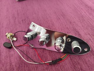 Jhon East J Retro Deluxe Preamp.