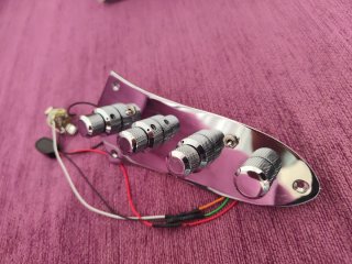 Jhon East J Retro Deluxe Preamp.