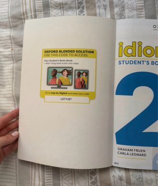 Idiomatic 2 Student's Book with Ebook