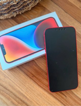 iPhone 14 Rojo