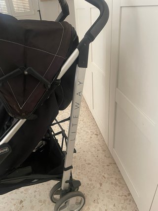 Silla de paseo ligera Chicco negra