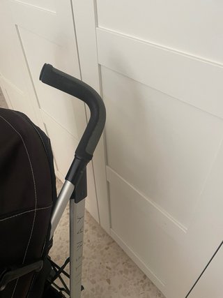 Silla de paseo ligera Chicco negra