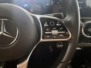 MERCEDES-BENZ Clase A Sedan A 250 e