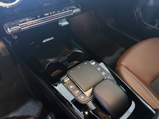 MERCEDES-BENZ Clase A Sedan A 250 e