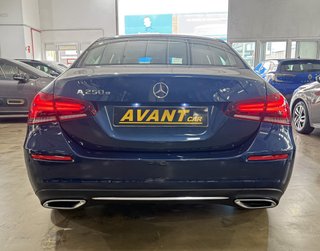 MERCEDES-BENZ Clase A Sedan A 250 e