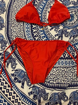 Bikini rojo