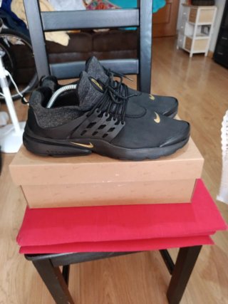 Zapatillas Nike Presto Talla 45 Negro/Dorado
