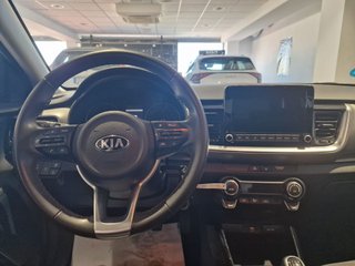Kia Stonic 1.0 T-GDi MHEV iMT Concept 74 kW (100 CV)
