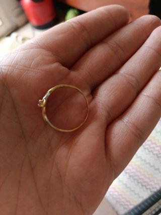 Conjunto oro 18k: Anillo y Pendientes