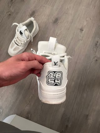 Louis Vuitton Zapatillas Blancas