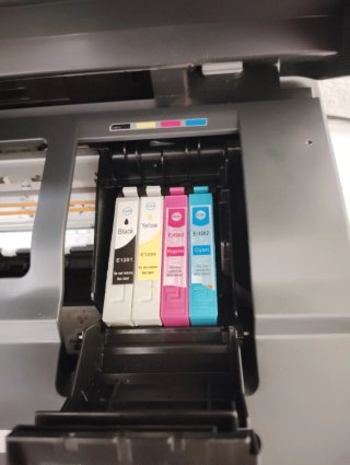 Impresora Epson Negra