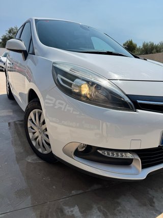 Renault Scenic 2015