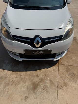 Renault Scenic 2015