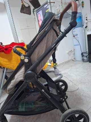 Carrito de bebé cómo nuevo