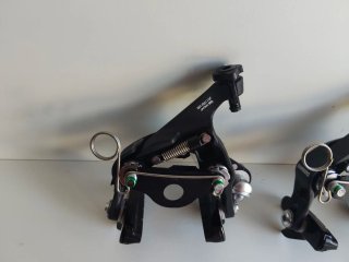PUENTE DE FRENO SHIMANO ULTEGRA R8110 DELANTERO