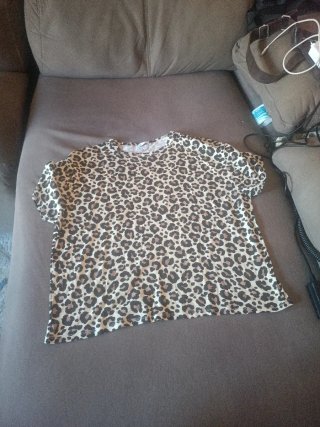 Camiseta estampado leopardo talla M
