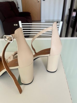 Sandali Geox eleganti beige