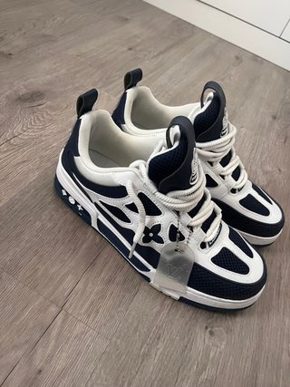Zapatillas Louis Vuitton Azul y Blanco