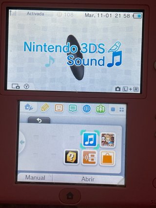 Nintendo 3DS Rosa + Gioco I Sims 2