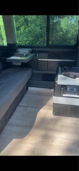 Volkswagen Multivan Camper 2008 · Techo elevable