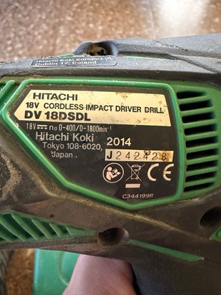 Taladro Hitachi 18v + Radial + 3 Baterías + cargad